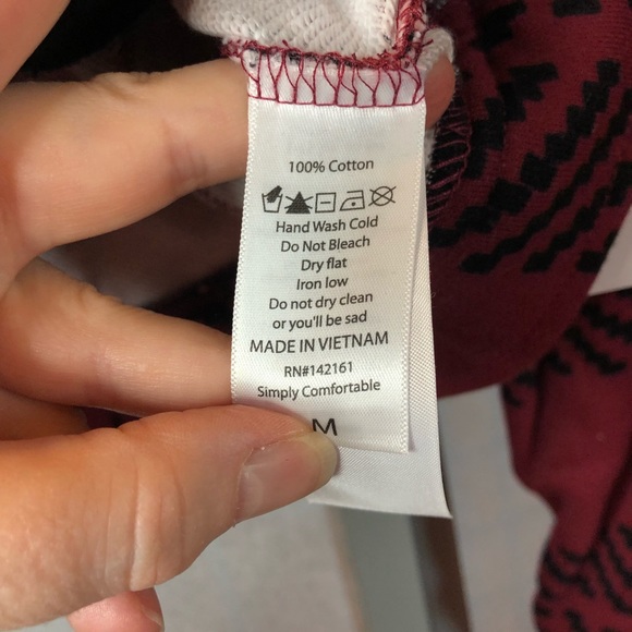 NWOT LuLaRoe Presley Moto-style Jacket red/black. Tag says L, inside tag says M. - Picture 3 of 4